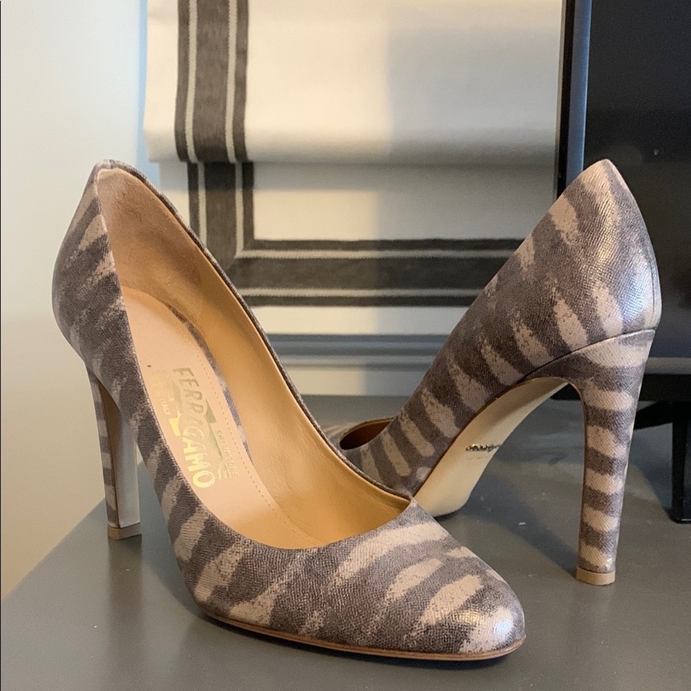 Salvatore Ferragamo Gray Patterned Women's Heels